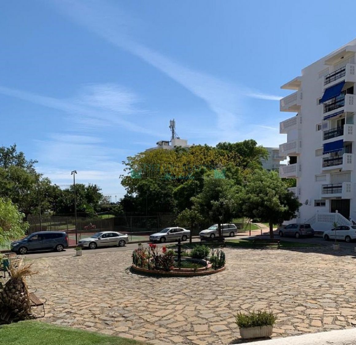 Ground Floor Apartment for sale in Estepona