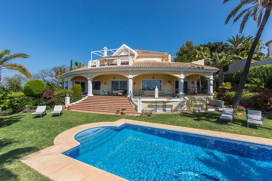 Villa en Hacienda las Chapas, Marbella Este