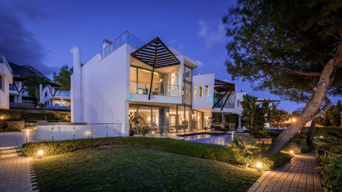 Villa for sale in Marbella