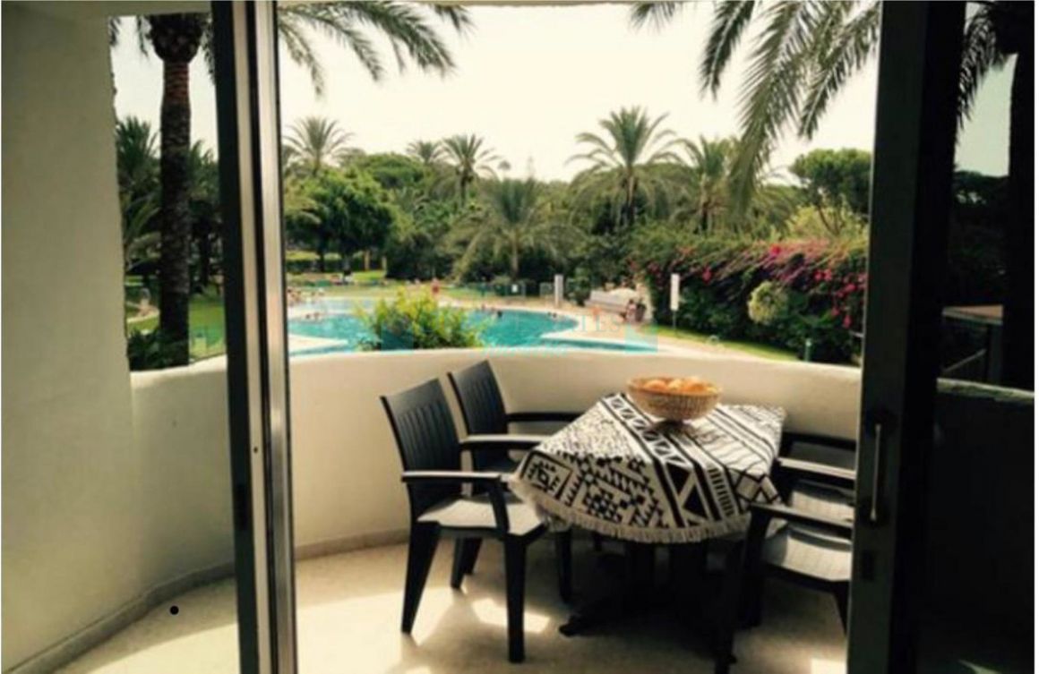 Studio for sale in Marbesa, Marbella East