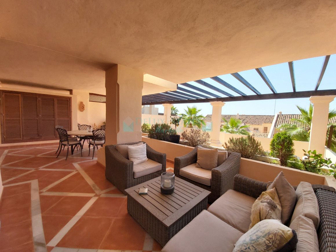 Apartment for sale in Nueva Andalucia