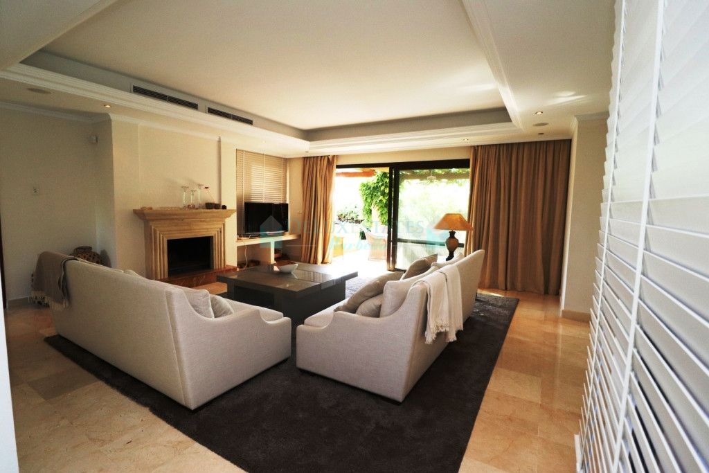Semi Detached Villa for sale in Sierra Blanca, Marbella Golden Mile