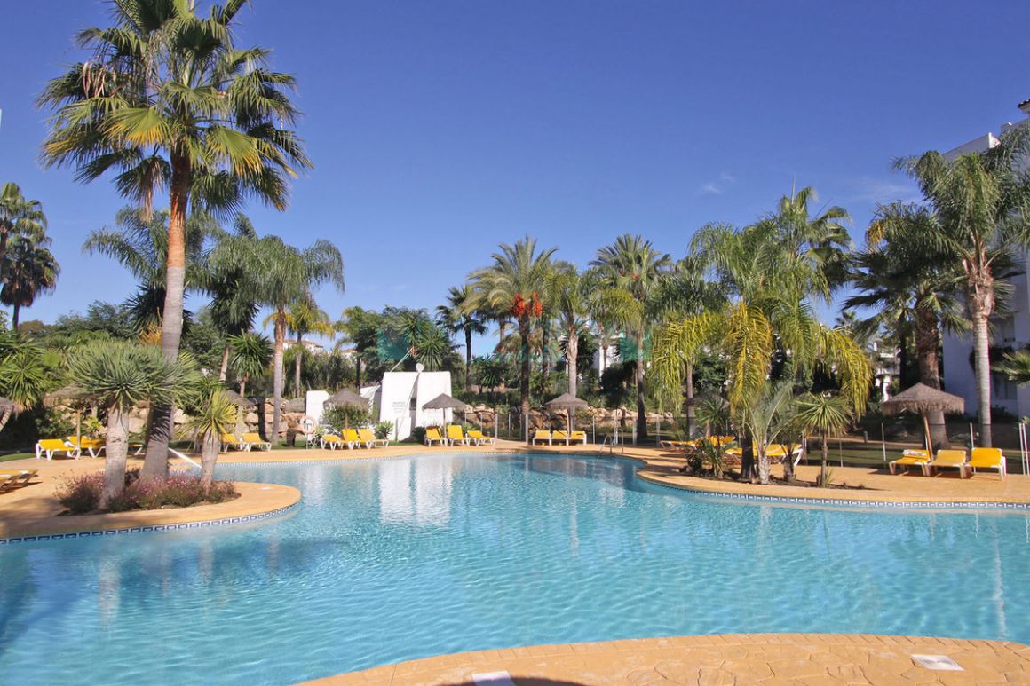 Apartamento Planta Baja en alquiler en Marbella