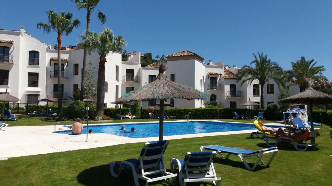 Penthouse for sale in Benahavis