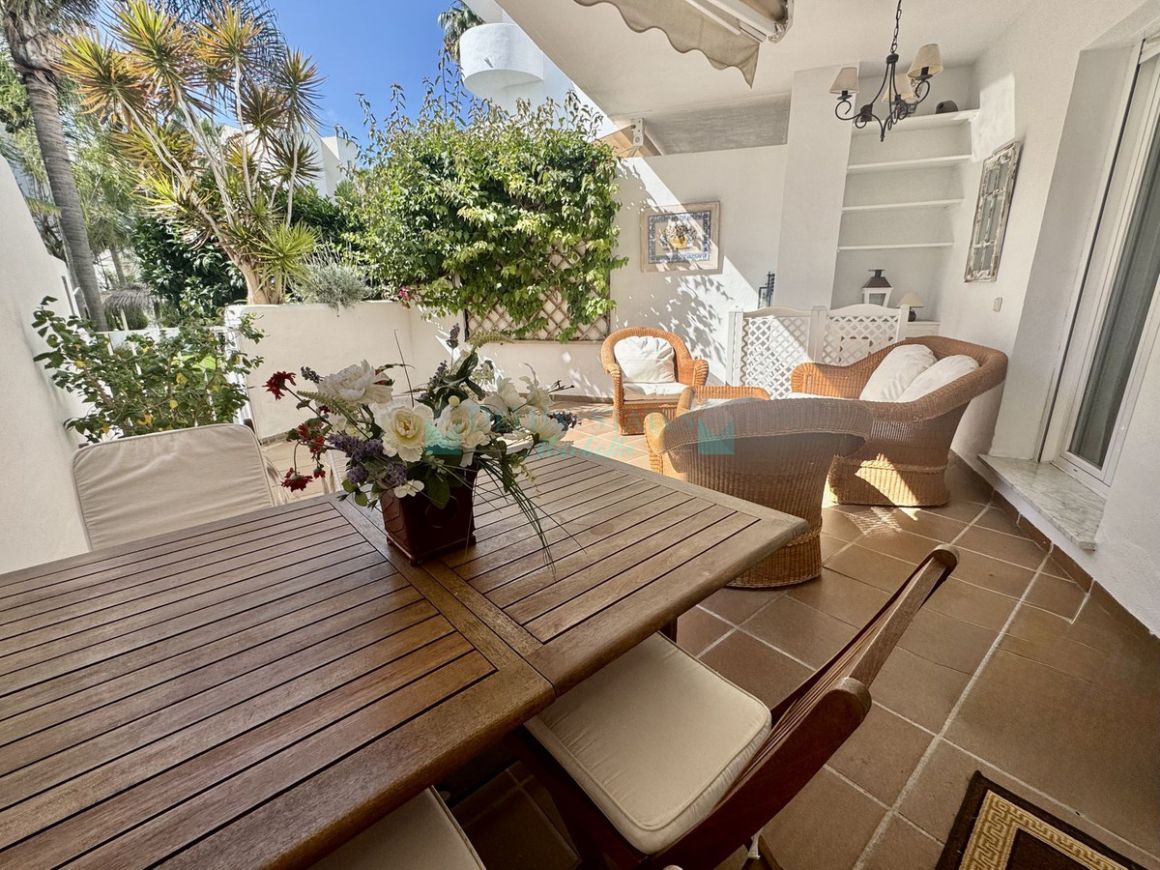 Ground Floor Apartment for sale in Marbella Golden Mile