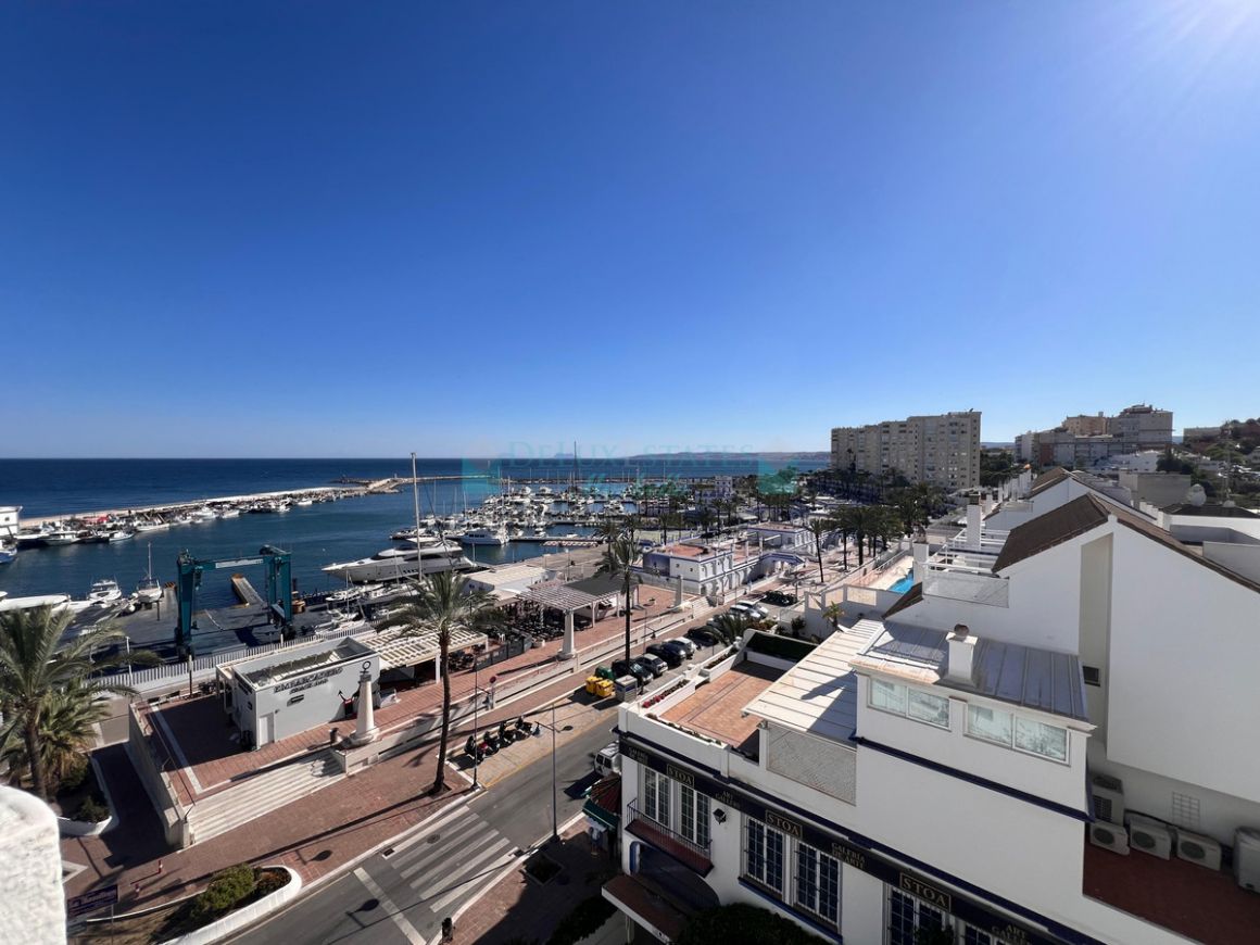 Ground Floor Apartment for sale in Estepona