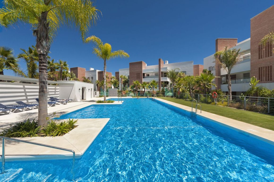 Ground Floor Apartment for sale in Los Arqueros, Benahavis