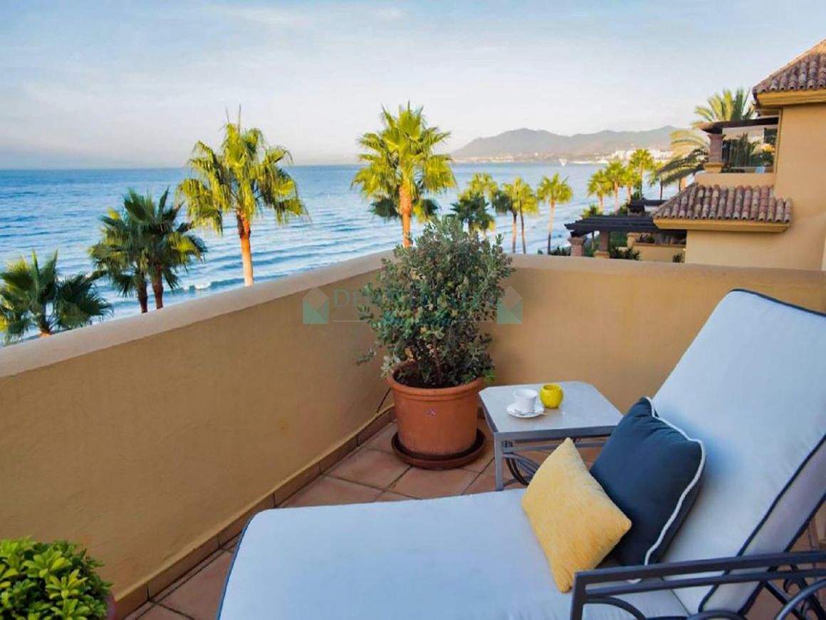 Penthouse for rent in Torre Real, Marbella East