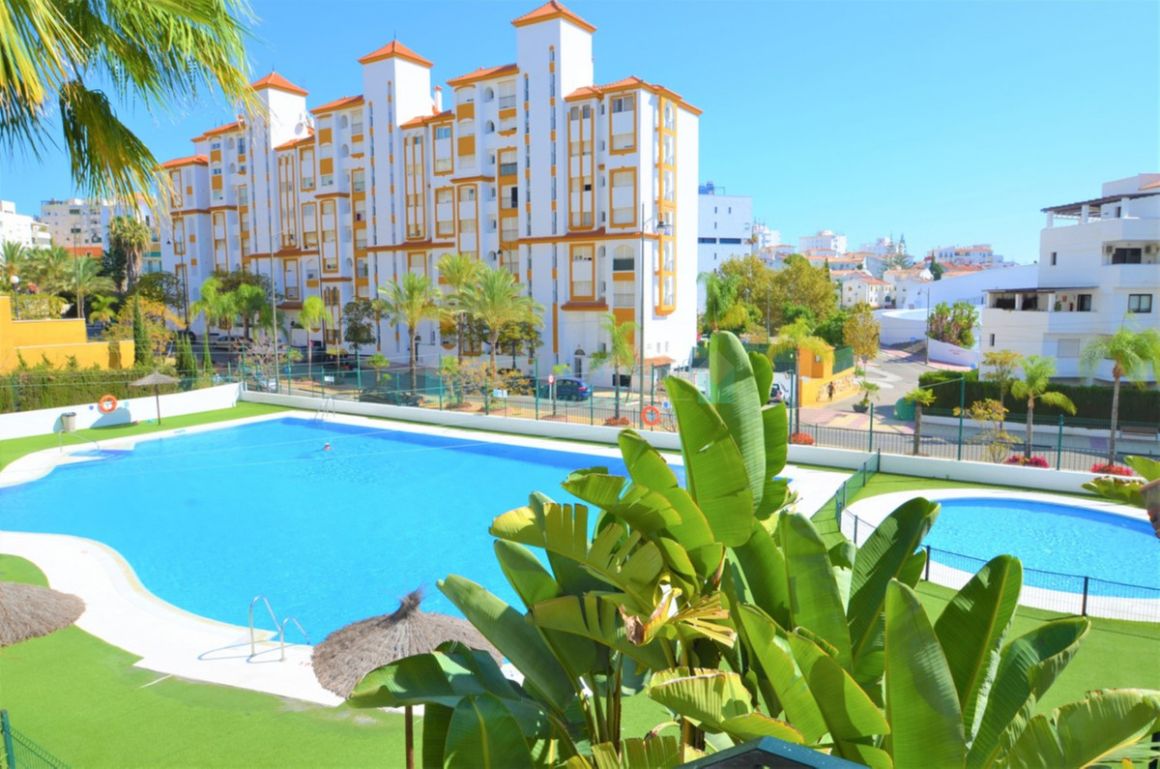 Apartment for sale in Estepona