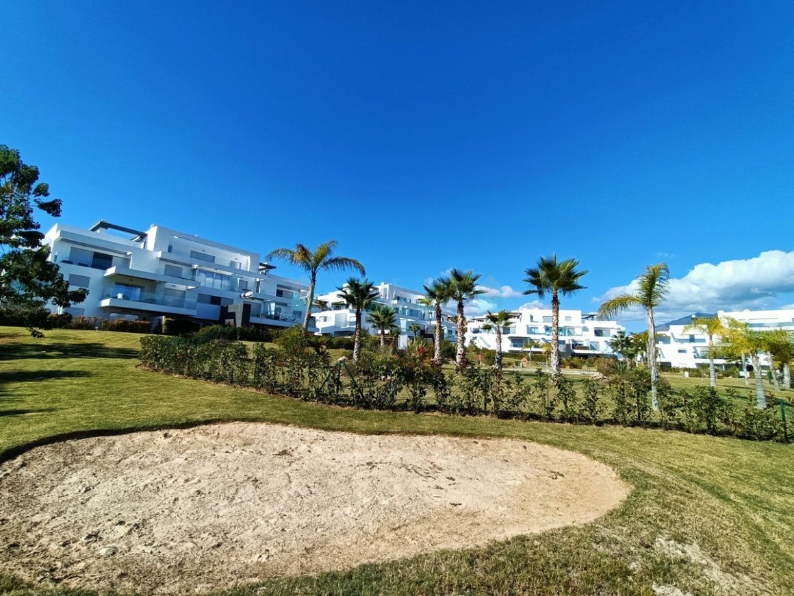 Apartment for sale in Benahavis