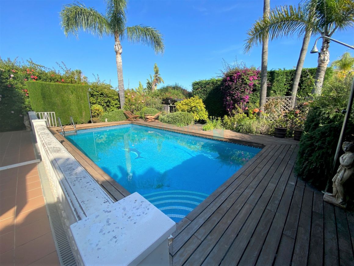Villa for rent in Marbella Golden Mile