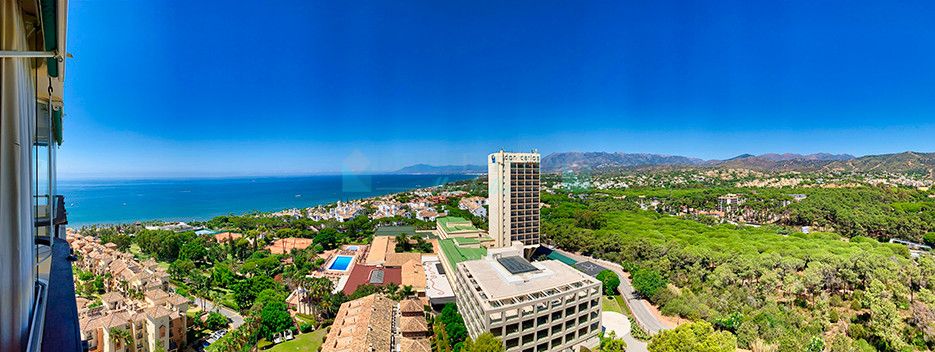 Studio for sale in Elviria, Marbella East