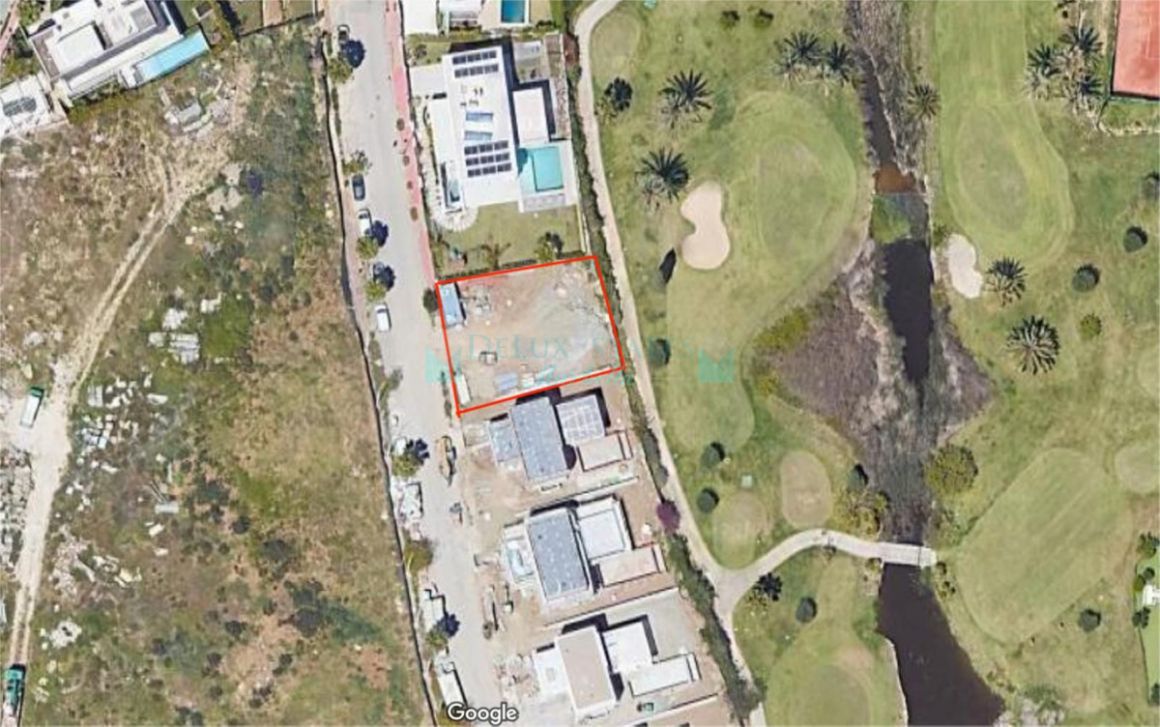 Residential Plot for sale in New Golden Mile, Estepona