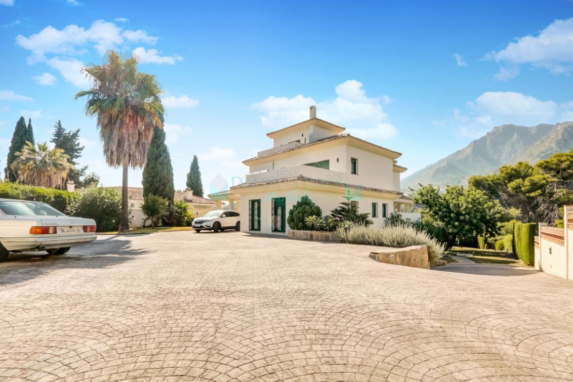Villa for rent in Marbella