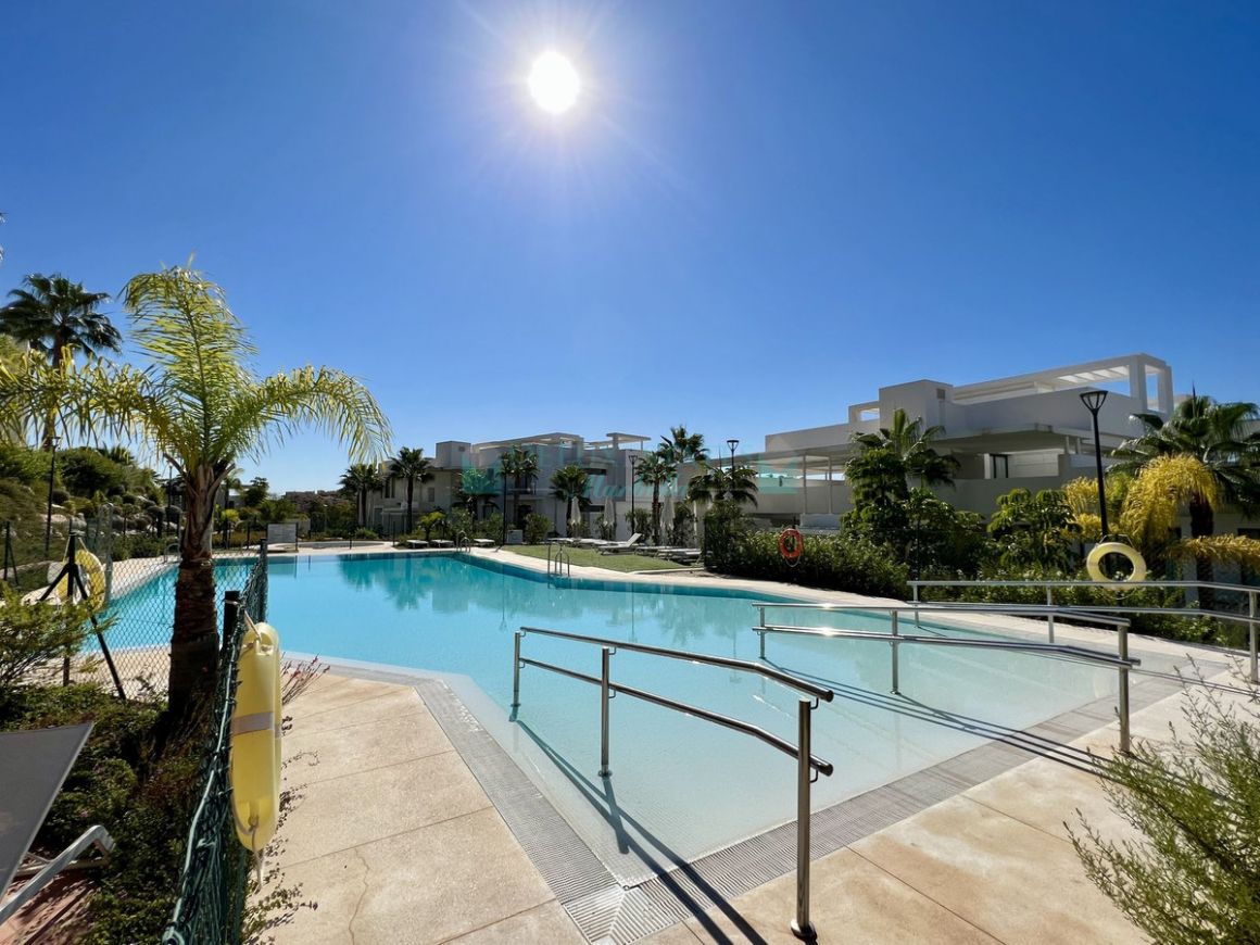 Ground Floor Apartment for rent in Benahavis