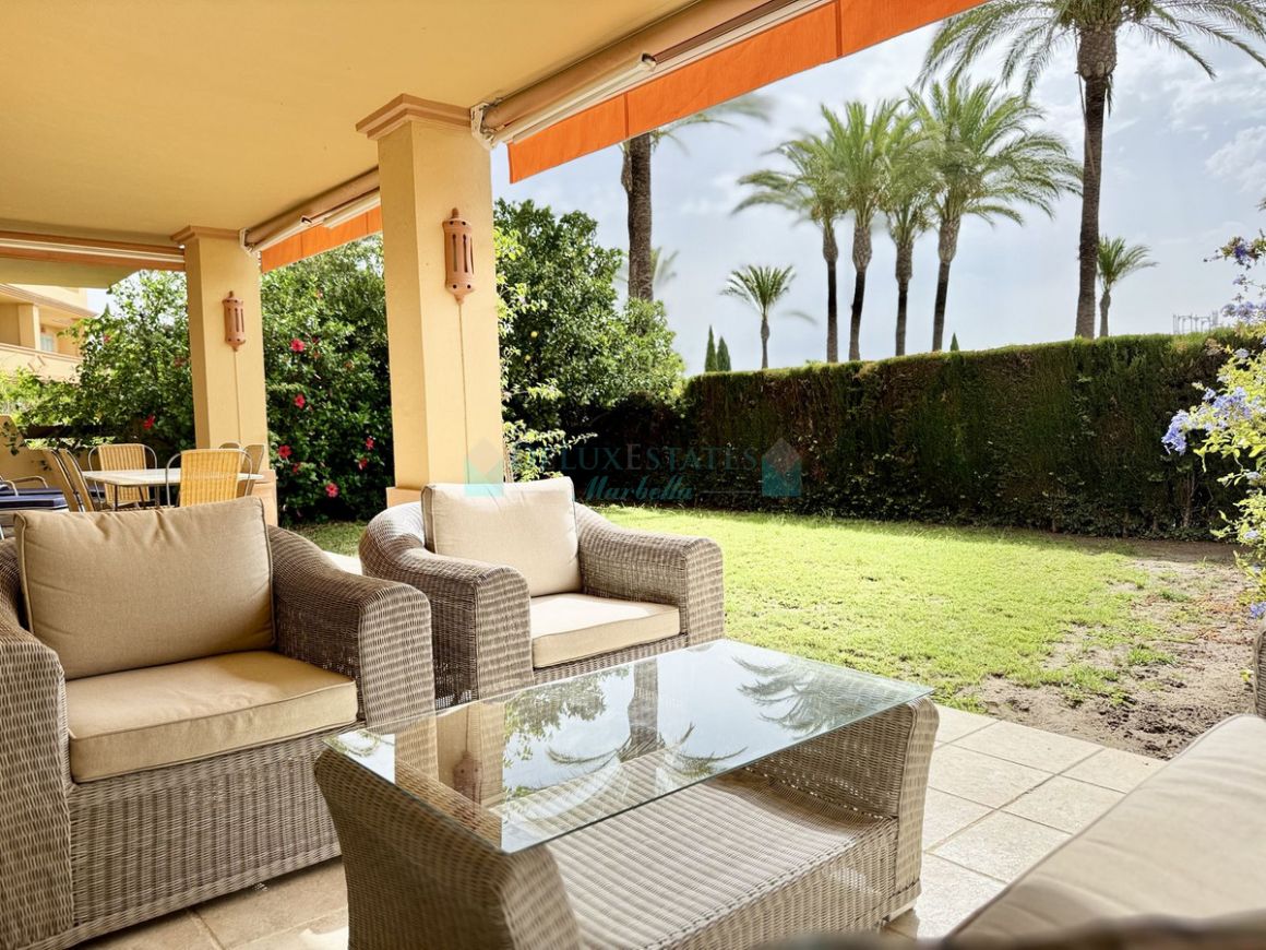Ground Floor Apartment for sale in Los Flamingos, Benahavis