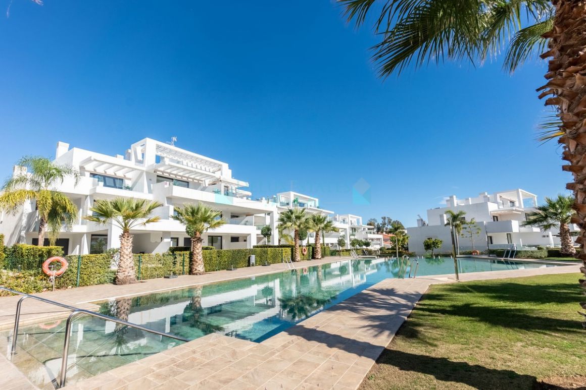 Apartment for sale in New Golden Mile, Estepona
