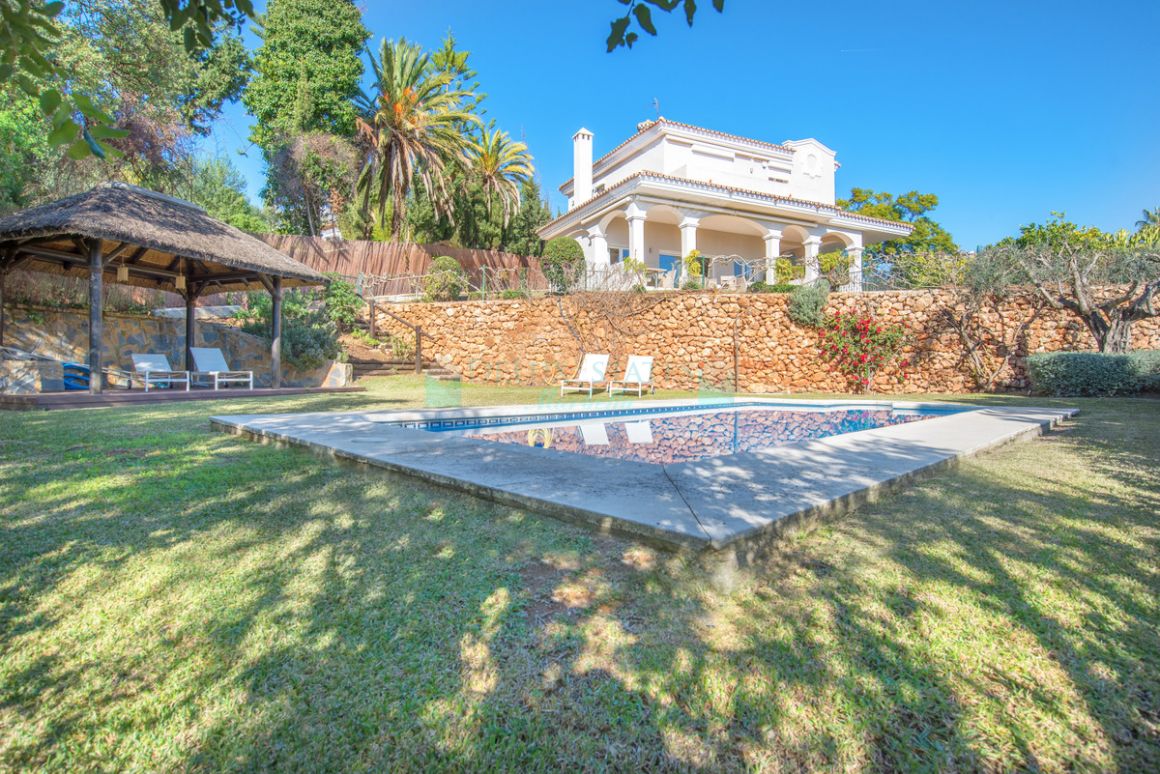 Villa for sale in Elviria, Marbella East