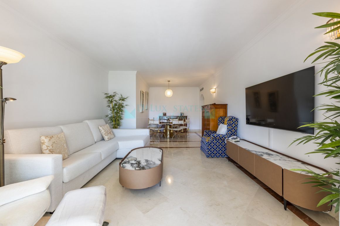Apartment for sale in Marbella Golden Mile