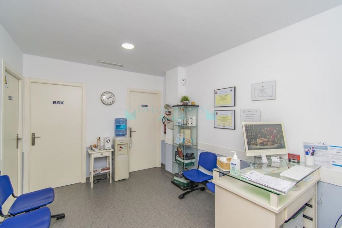 Office for sale in Marbella