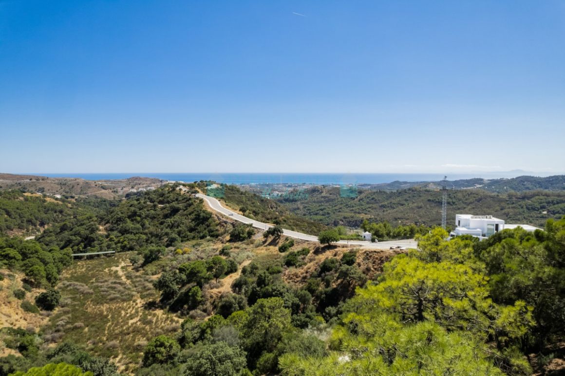 Residential Plot for sale in Benahavis