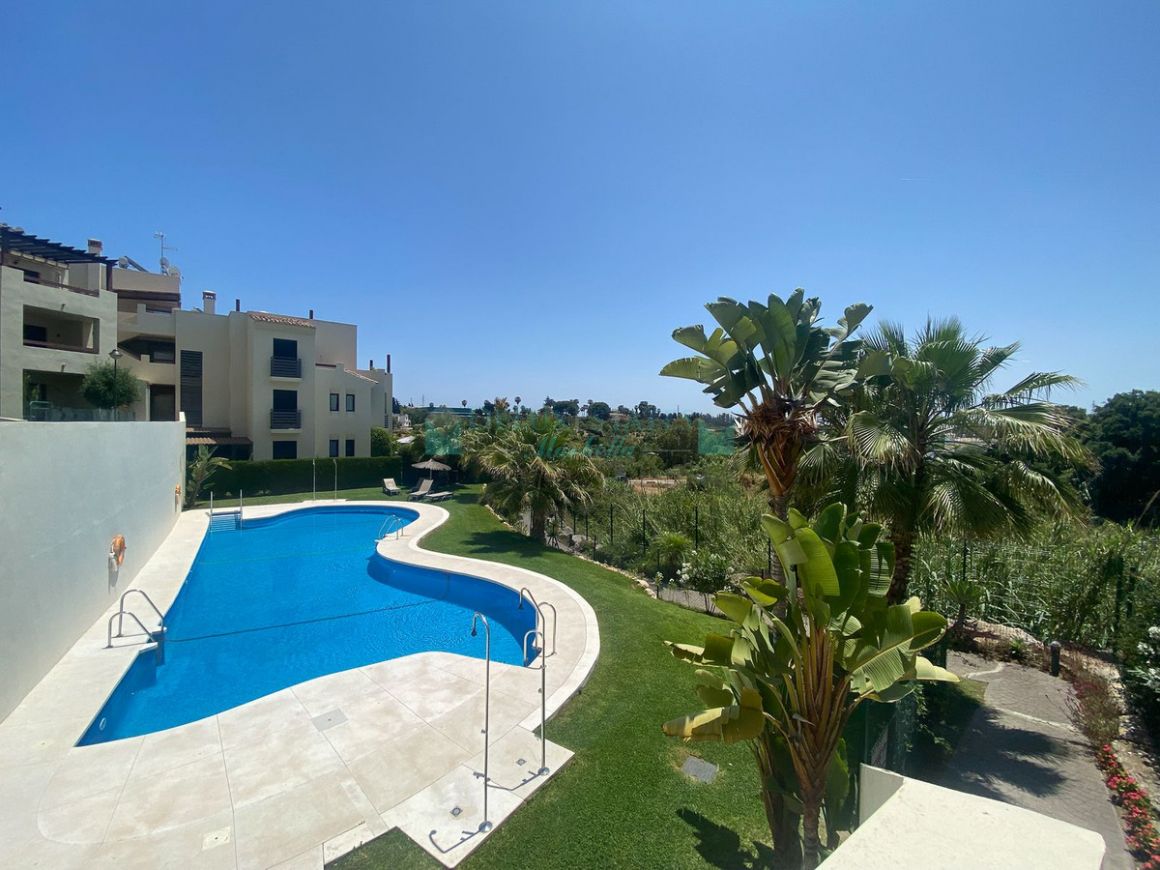 Ground Floor Apartment for sale in Selwo, Estepona