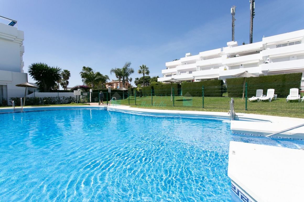 Ground Floor Apartment for sale in Benavista, Estepona