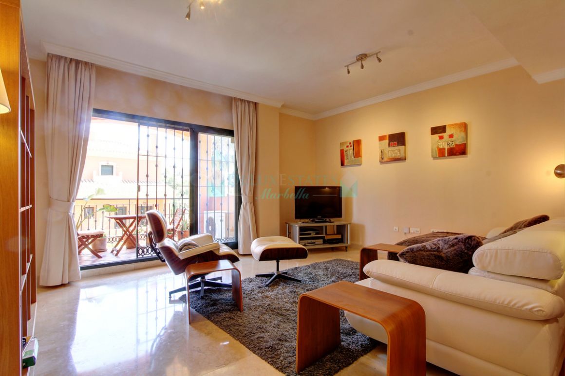 Ground Floor Apartment for sale in Elviria, Marbella East