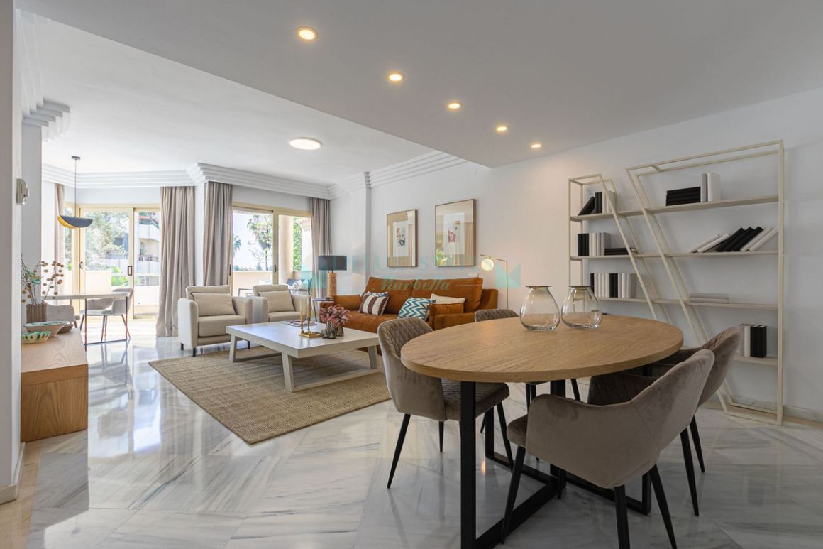 Apartment for sale in Aloha, Nueva Andalucia