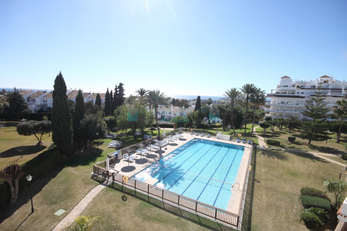 Apartment for sale in Nueva Andalucia