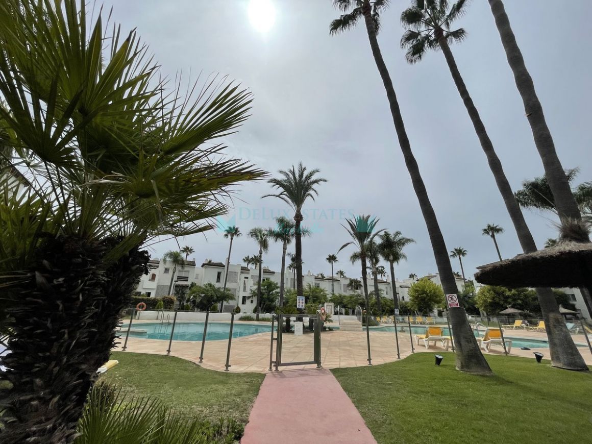 Ground Floor Apartment for sale in Costalita, Estepona