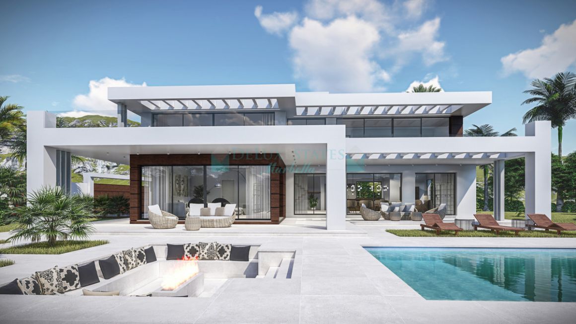 Villa for sale in Hacienda las Chapas, Marbella East