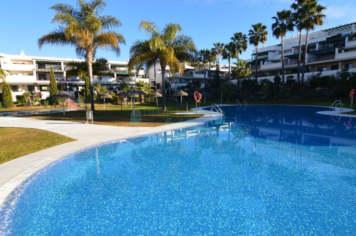 Ground Floor Apartment for sale in Nueva Andalucia