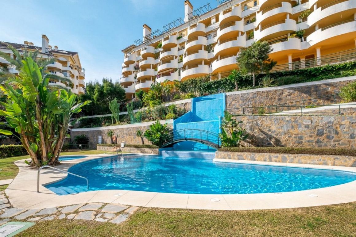 Ground Floor Apartment for rent in Nueva Andalucia