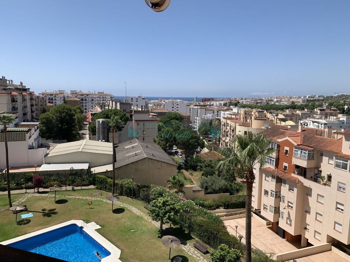 Apartment for sale in Estepona