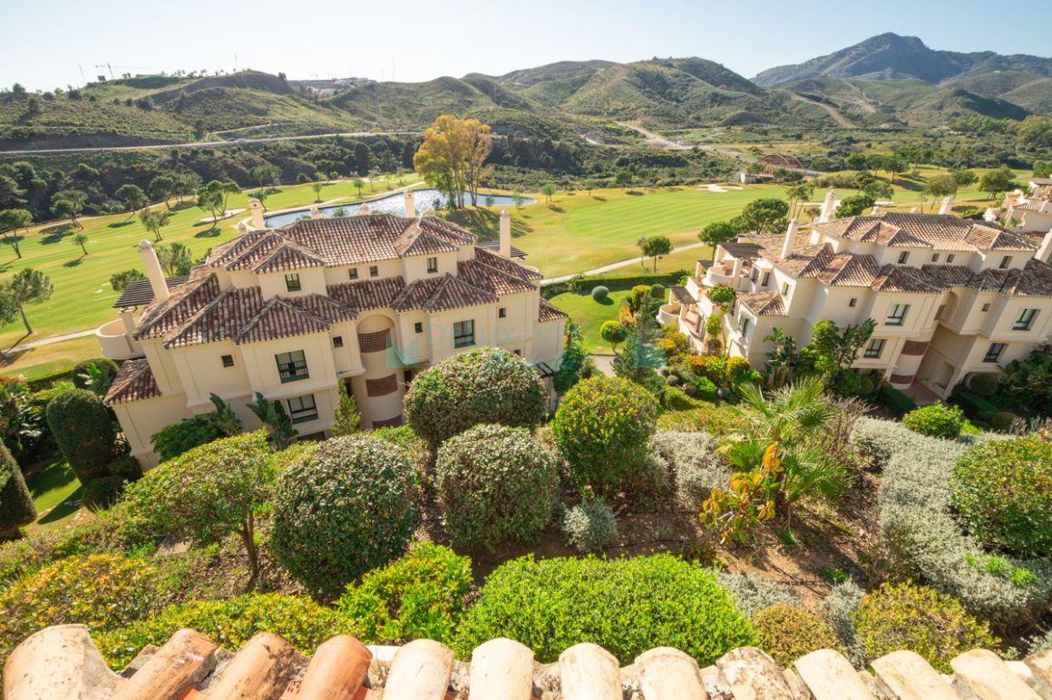 Apartment for rent in Benahavis