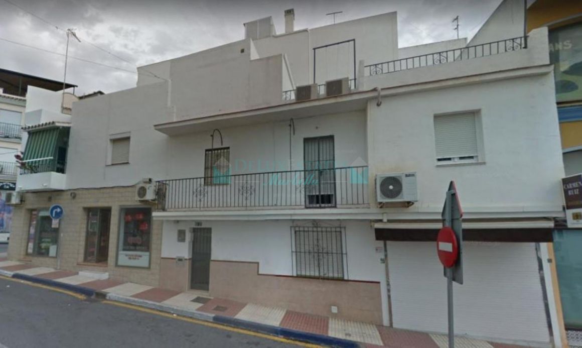 Semi Detached Villa for sale in San Pedro de Alcantara