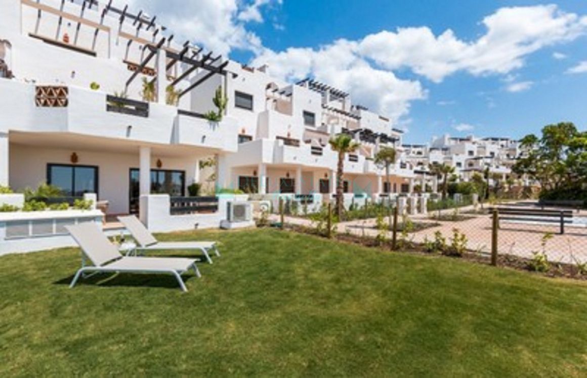 Town House for sale in Estepona