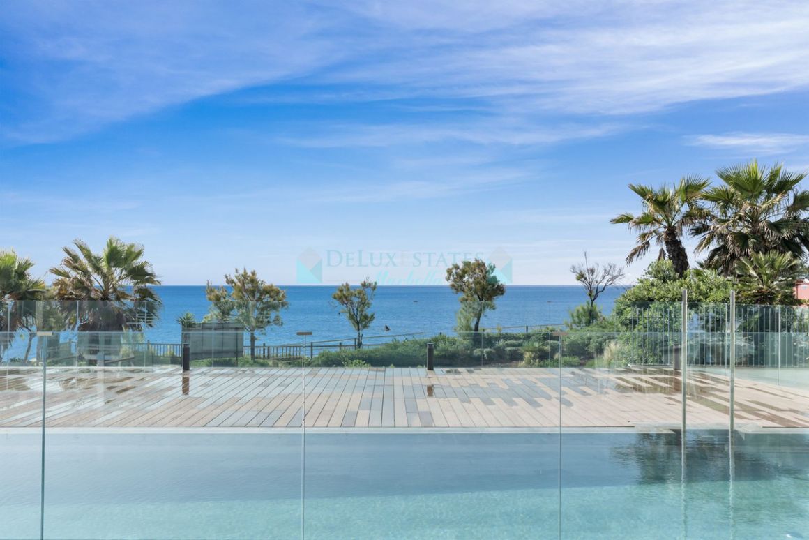 Apartment for sale in Estepona