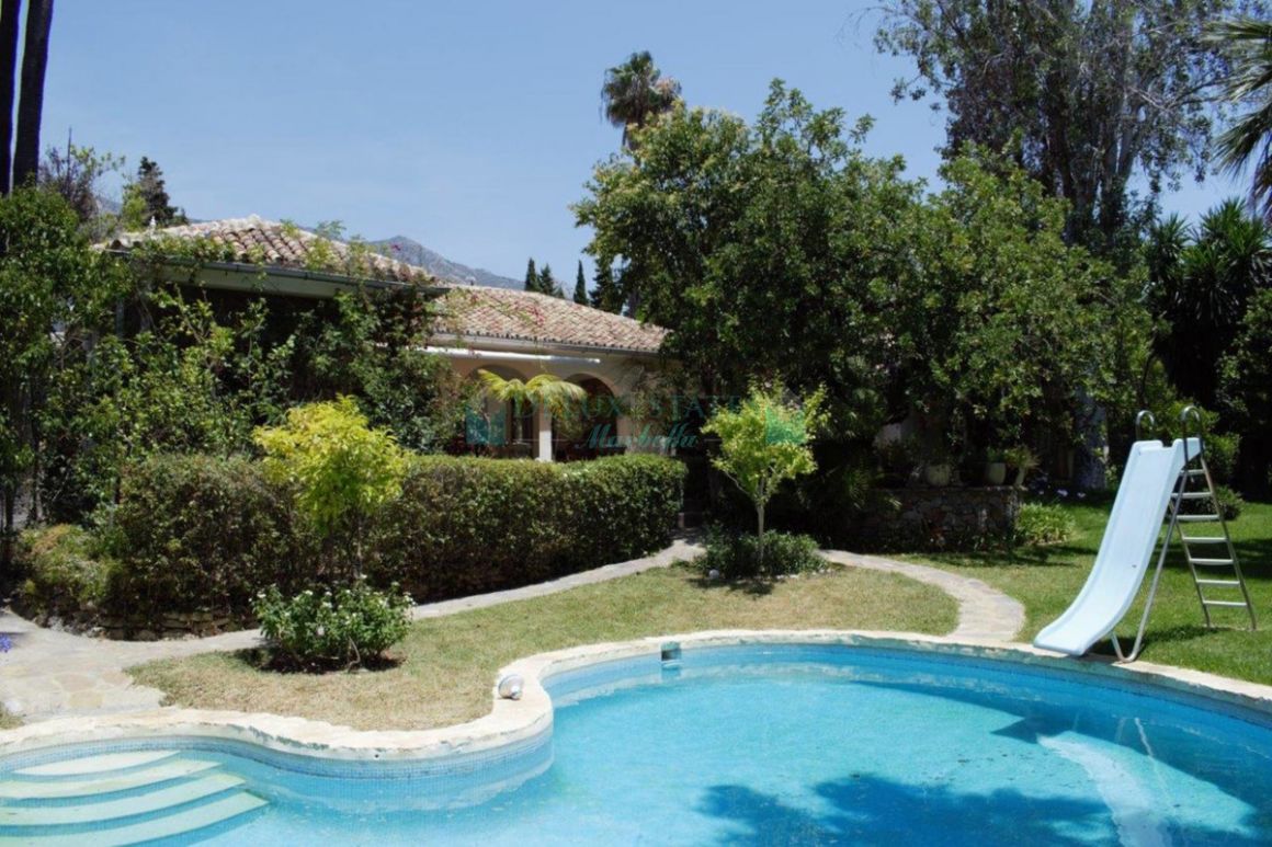 Villa for sale in Marbella Golden Mile
