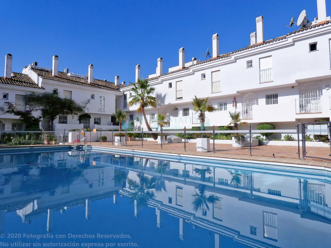 Semi Detached Villa for sale in Cabopino, Marbella East