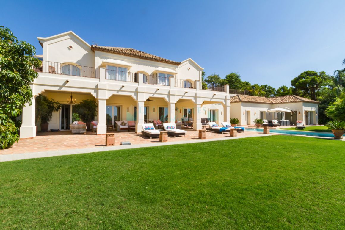 Villa in Los Arqueros, Benahavis