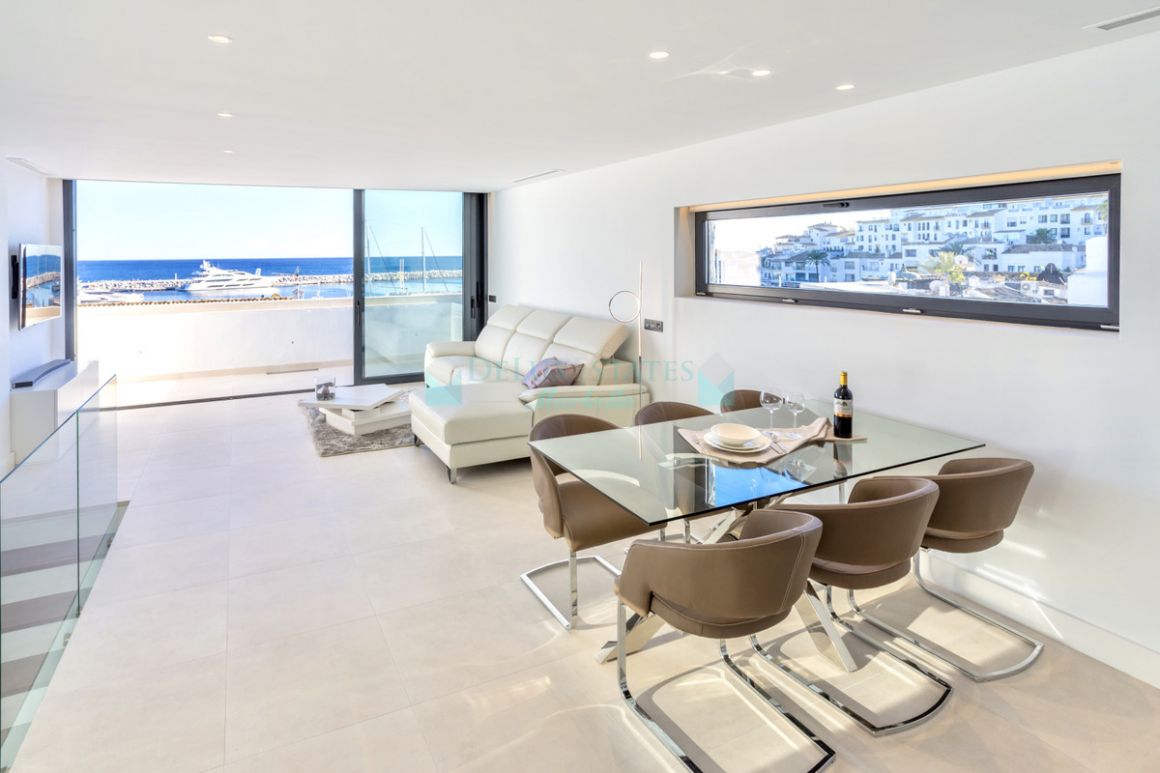 Penthouse for sale in Marbella - Puerto Banus