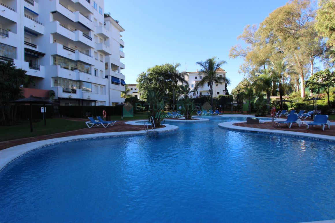 Studio for sale in Marbella - Puerto Banus