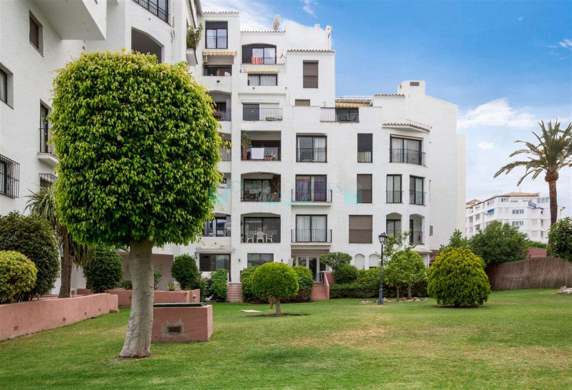 Studio for sale in Marbella - Puerto Banus