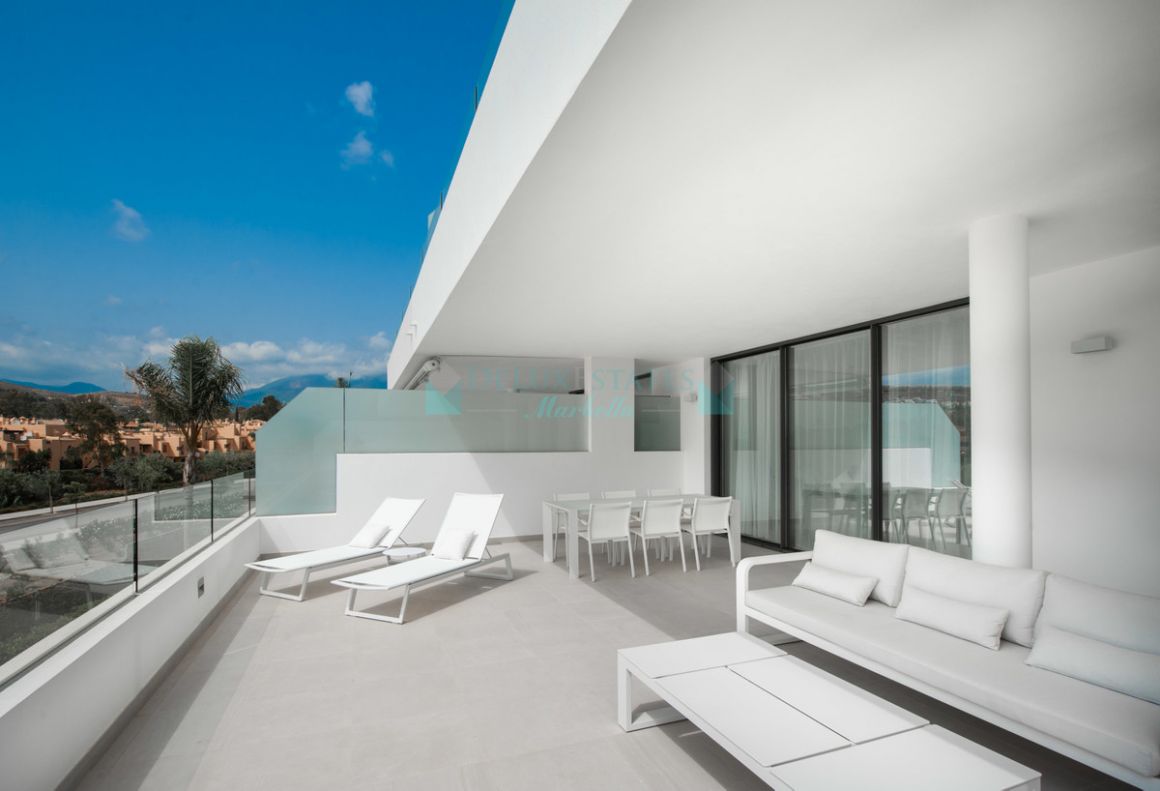 Apartment for rent in Atalaya, Estepona
