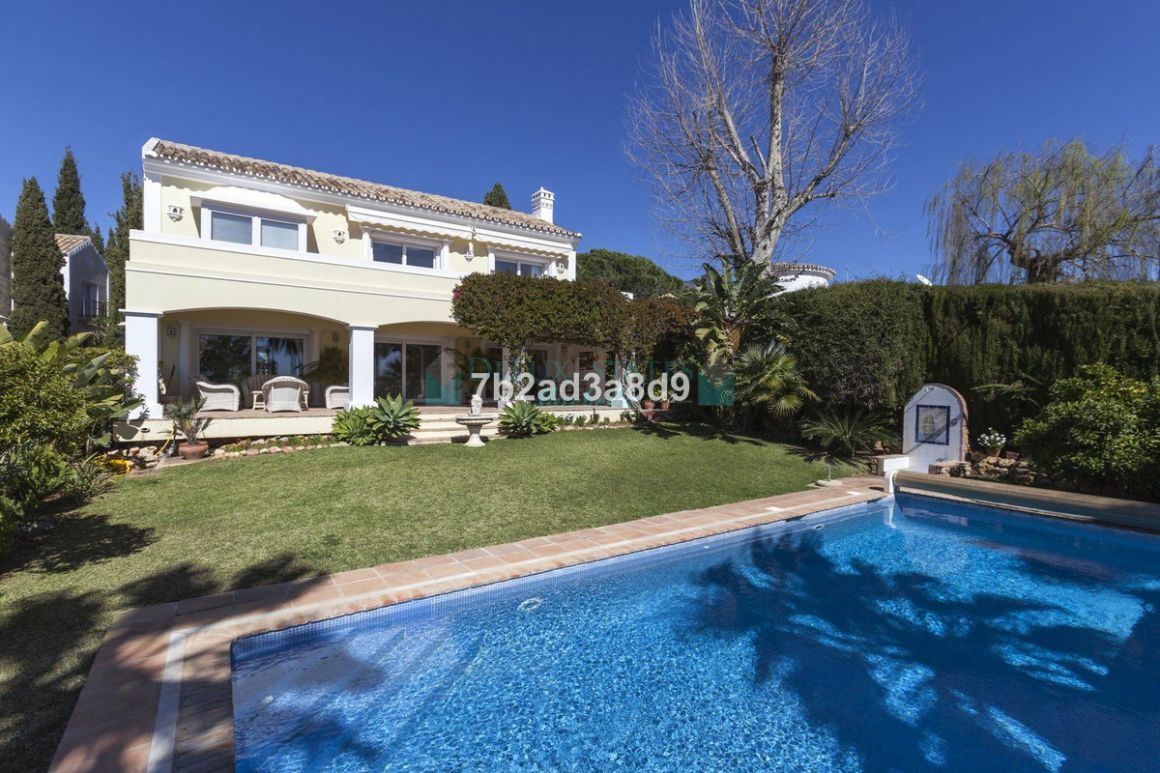 Villa for sale in Marbella Golden Mile