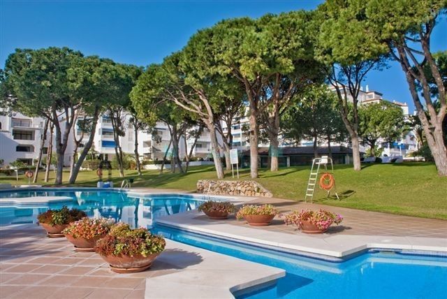 Ground Floor Apartment for sale in Marbella - Puerto Banus