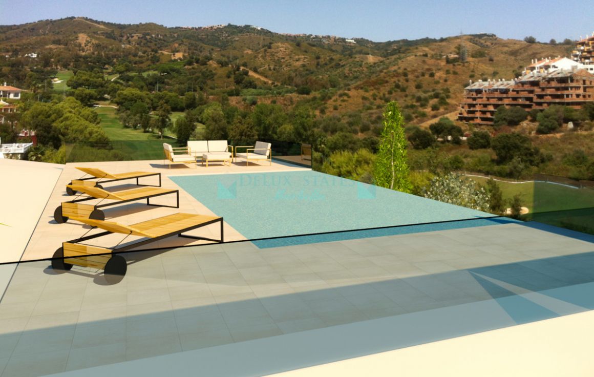 Villa for sale in Elviria, Marbella East