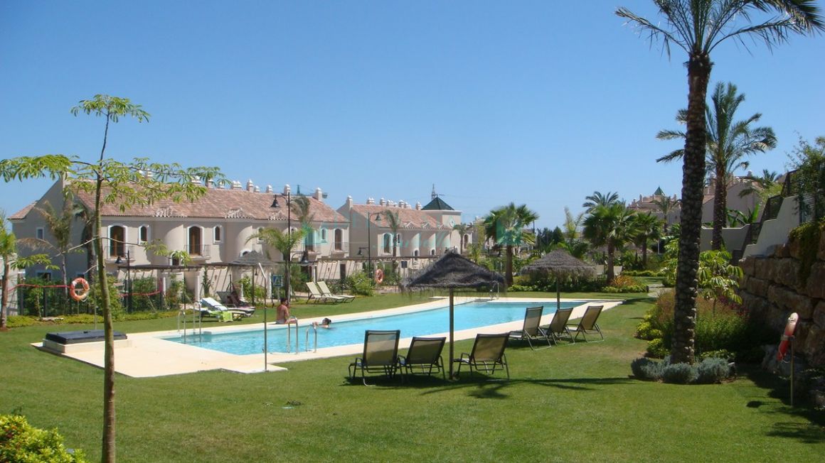 Town House for rent in El Paraiso, Estepona